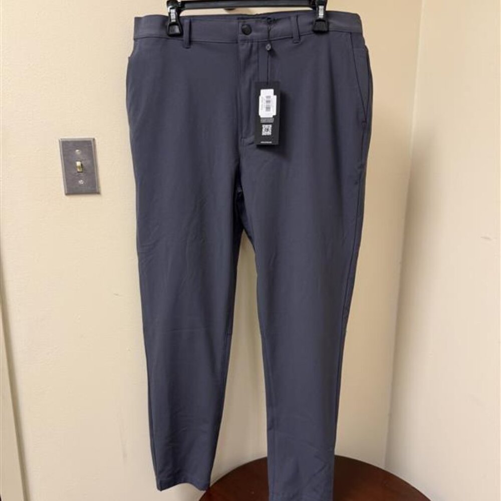 Cuts Clothing Gray Tech Jogger Pants - Size XL - NWT
